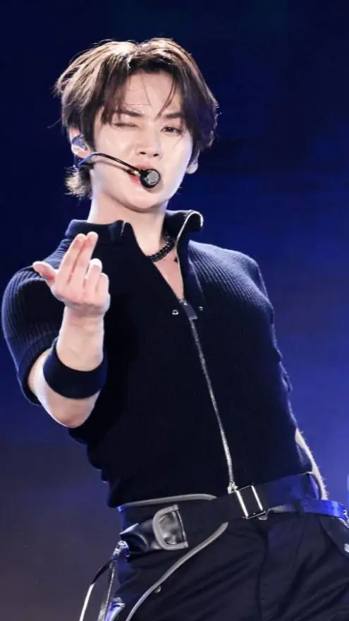 Talkie AI - Chat with Lee Minho