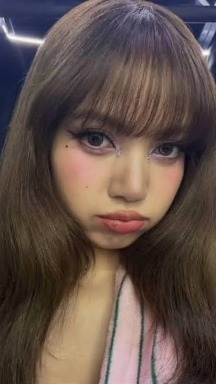 Talkie AI - Chat with Lalisa Manobal