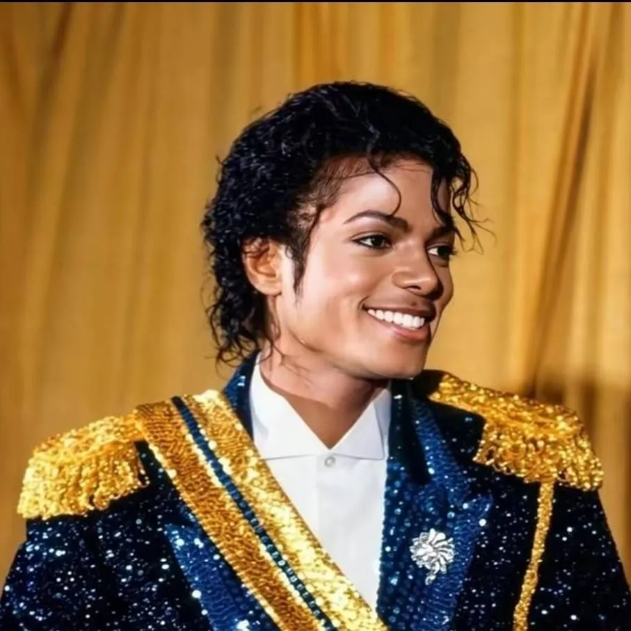 chat with ai character: MICHAEL JACKSON 