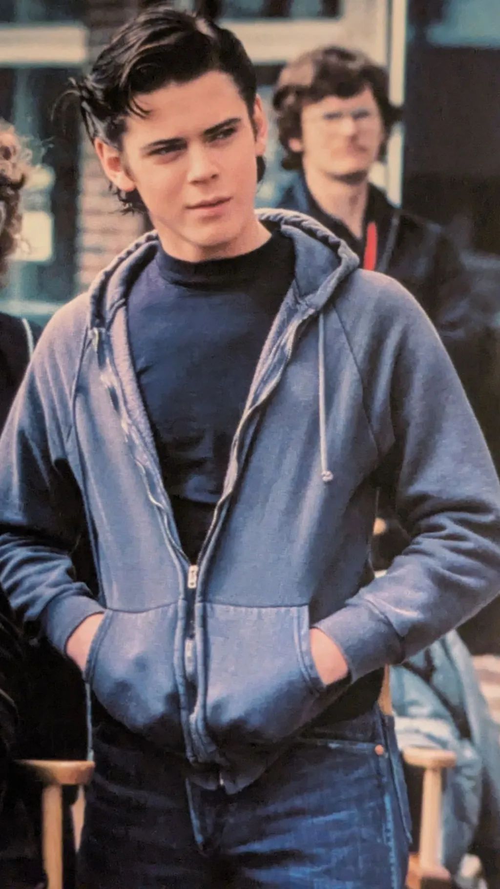 ai character: Ponyboy Curtis background