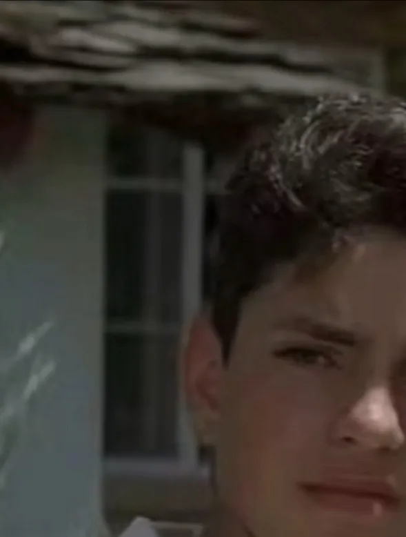 chat with ai character: Benny Rodriguez
