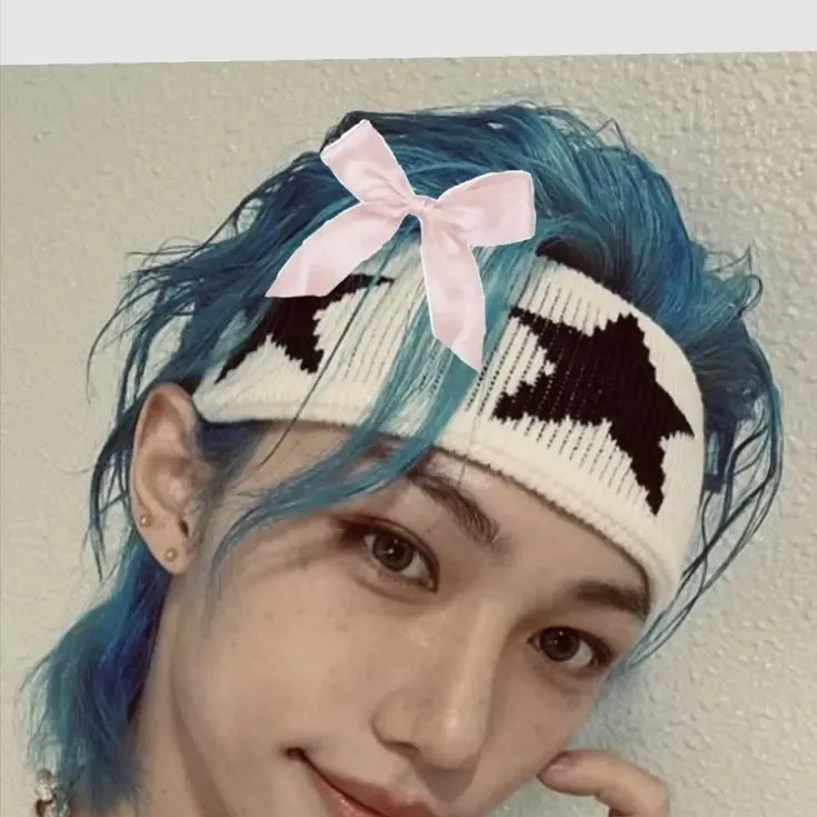 chat with ai character: Felix 