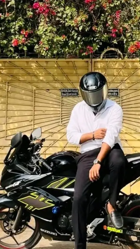 ai character: abir background