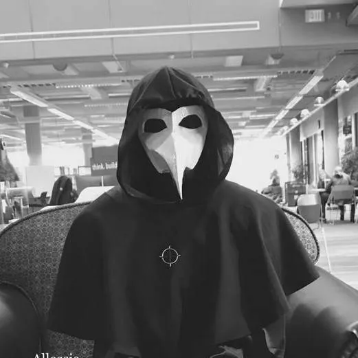 chat with ai character: SCP-048
