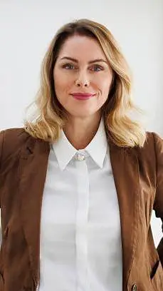 ai character: Jessica Miller background