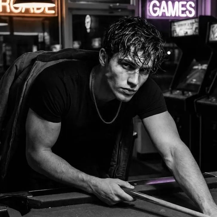 chat with ai character: Patch Cipriano