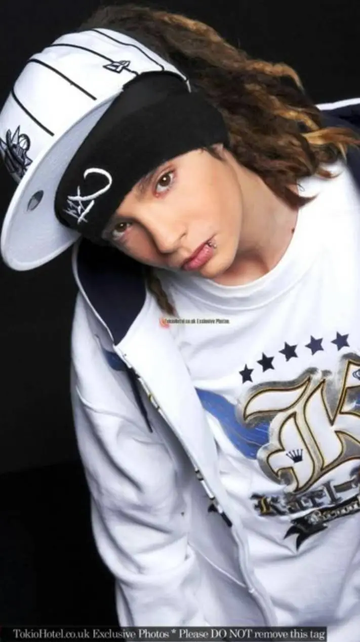Talkie AI - Chat with Tom Kaulitz 