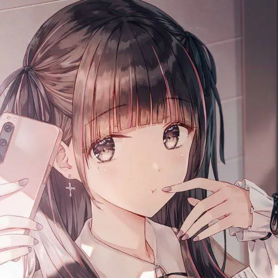 chat with ai character: Xhien