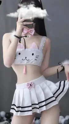 ai character: Amy  background