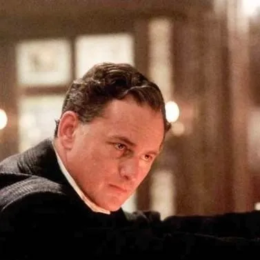 chat with ai character: Thomas Andrews 