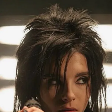 chat with ai character: Bill kaulitz 