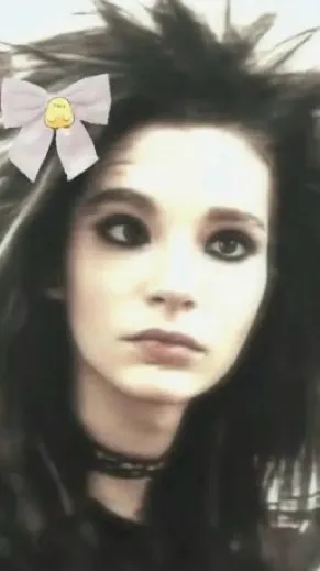 ai character: Bill kaulitz  background