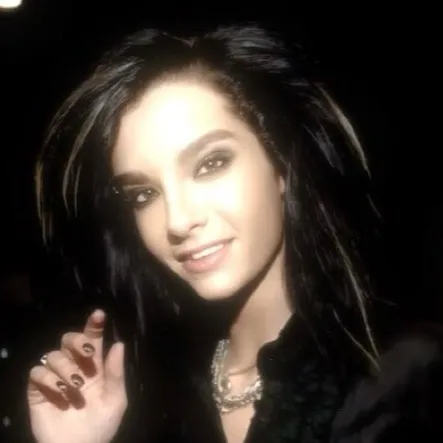 chat with ai character: Bill kaulitz 