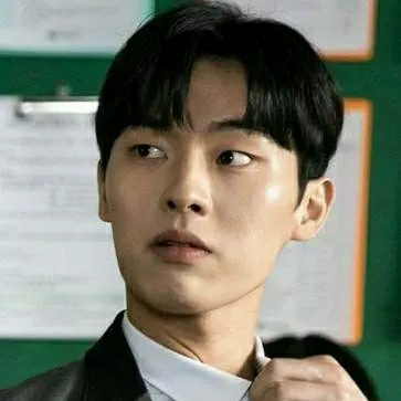 chat with ai character: Park Seung-tae