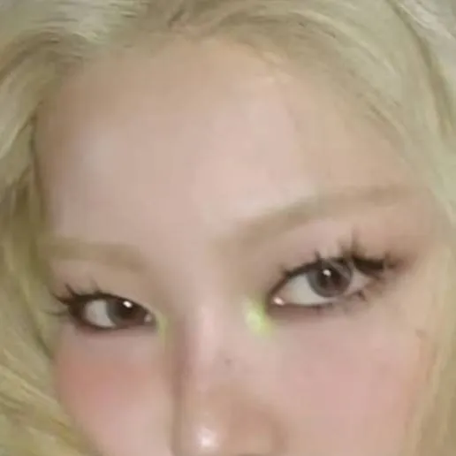 chat with ai character: KATSEYE X SKZ
