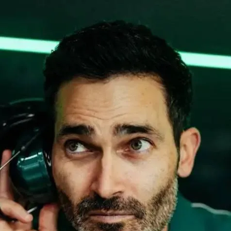 chat with ai character: Tyler hoechlin 