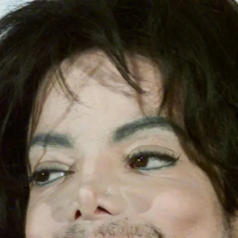 chat with ai character: Michael Jackson