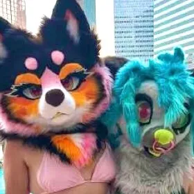 chat with ai character: Tikka and marina 