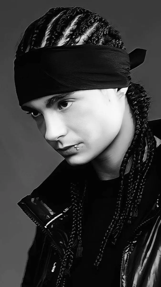 Talkie AI - Chat with Tom Kaulitz