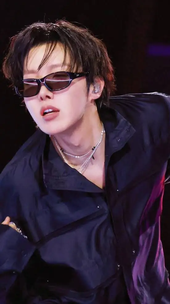 Talkie AI - Chat with  j hope.