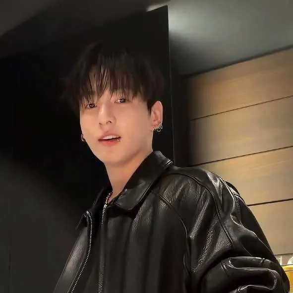 chat with ai character: jungkook
