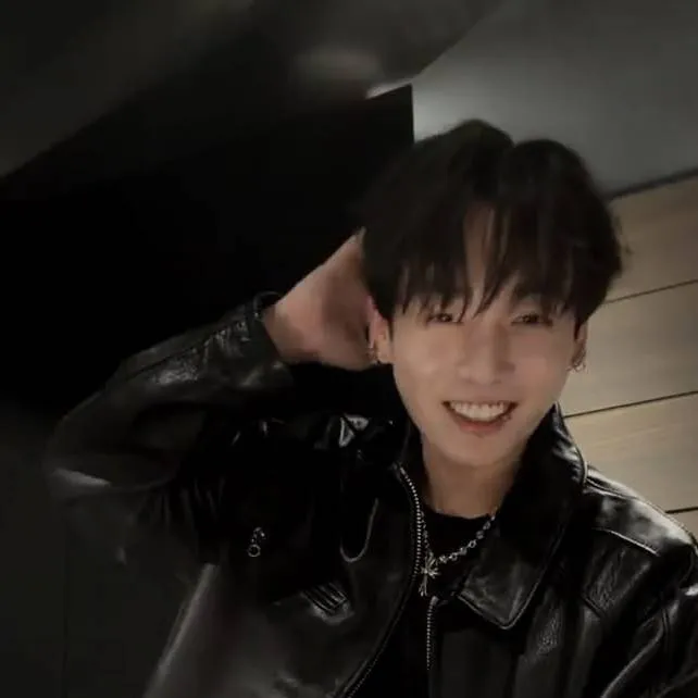 chat with ai character: bts-Babymoster.