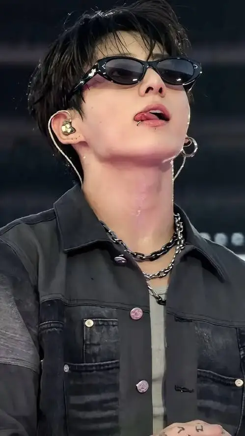 ai character: jungkookie background
