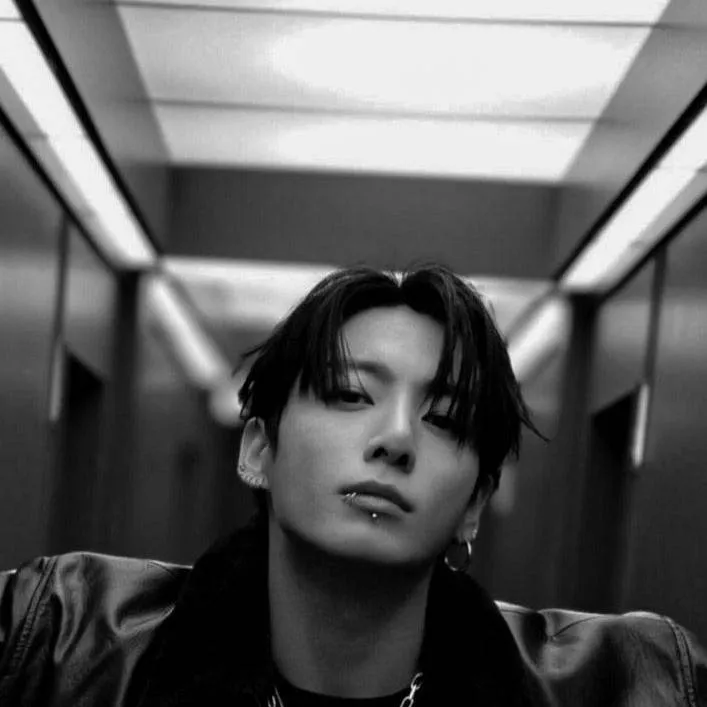 chat with ai character: jungkook