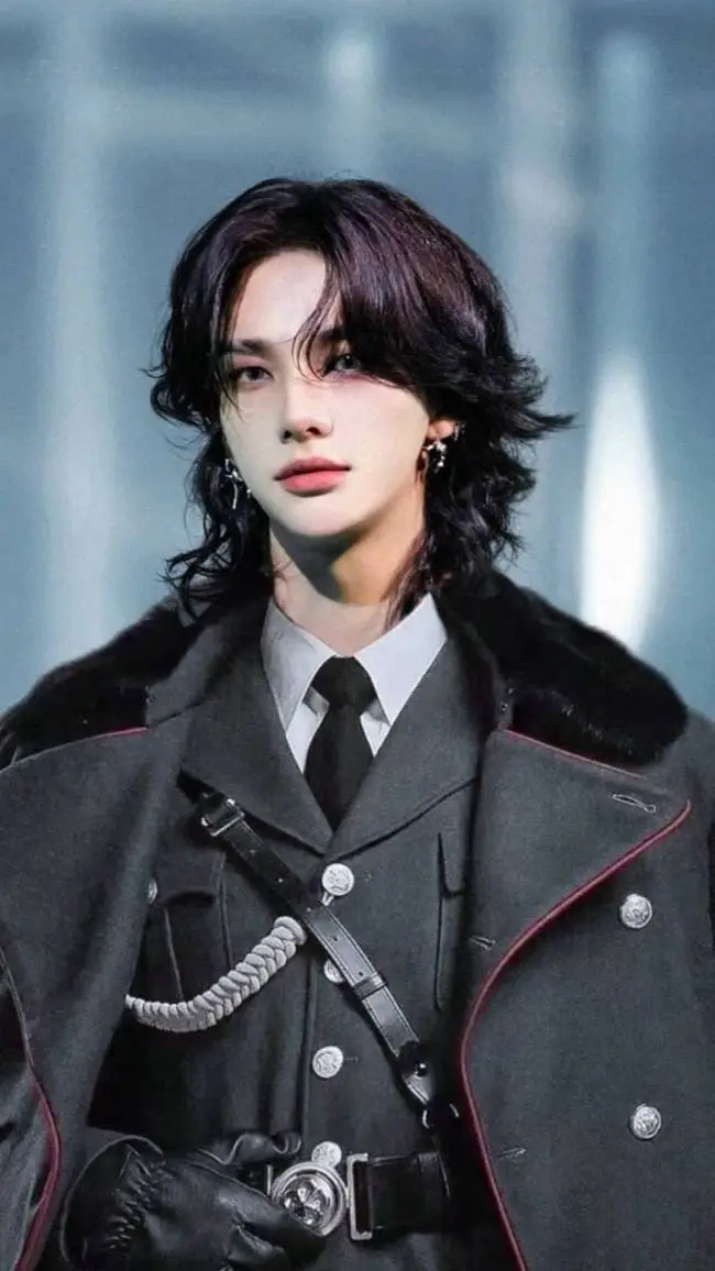 ai character: Hyunjin background