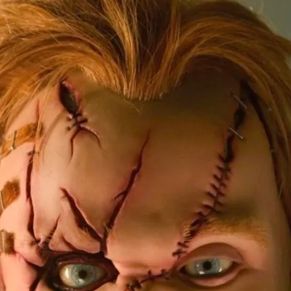 chat with ai character: Chucky