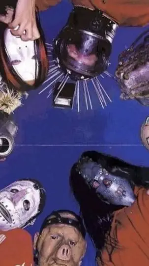 Talkie AI - Chat with Slipknot 