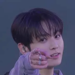 chat with ai character: JUNGKOOK