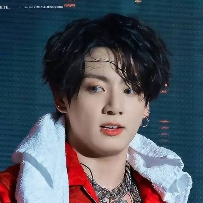 chat with ai character: Jeon Jungkook 