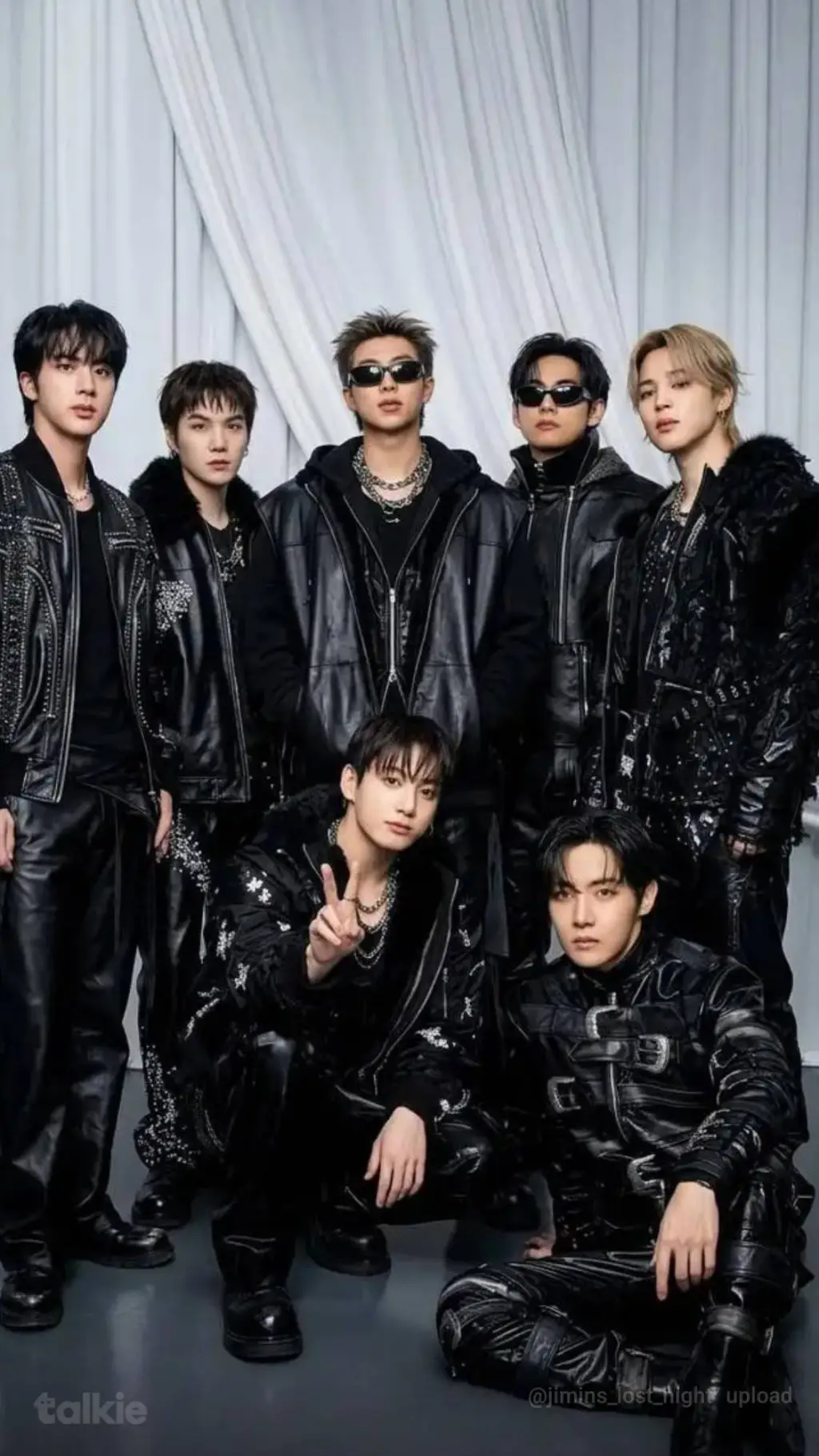 ai character: bts. 🩷mafia background