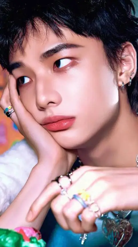 Talkie AI - Chat with Hyunjin