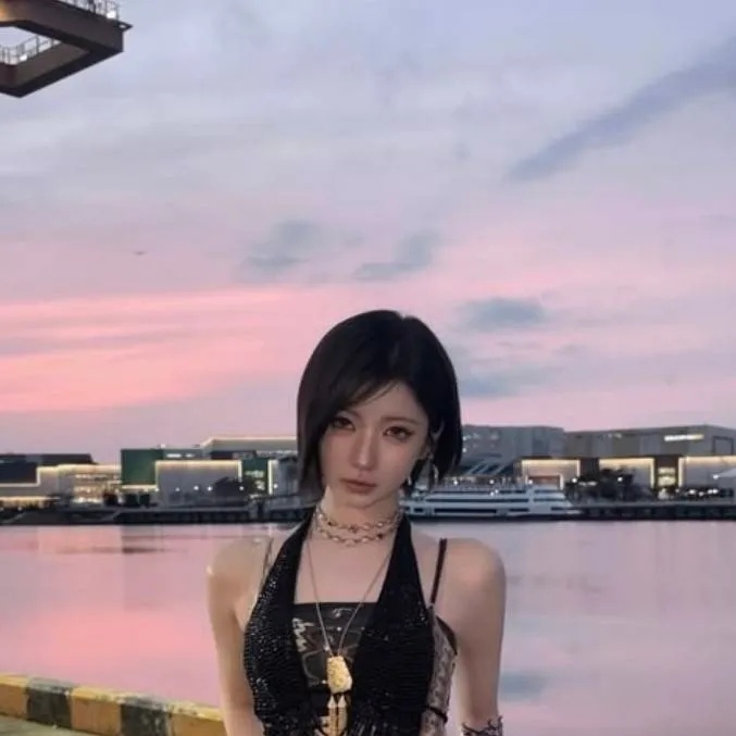 chat with ai character: Asa