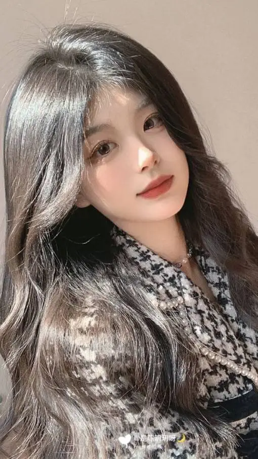 ai character:  😼 MAY 😹 background