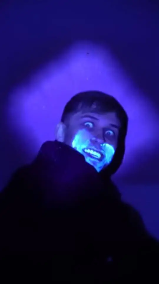 ai character: Juicy/Gaege Gibson background