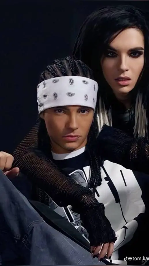 ai character: Kaulitz Twins background