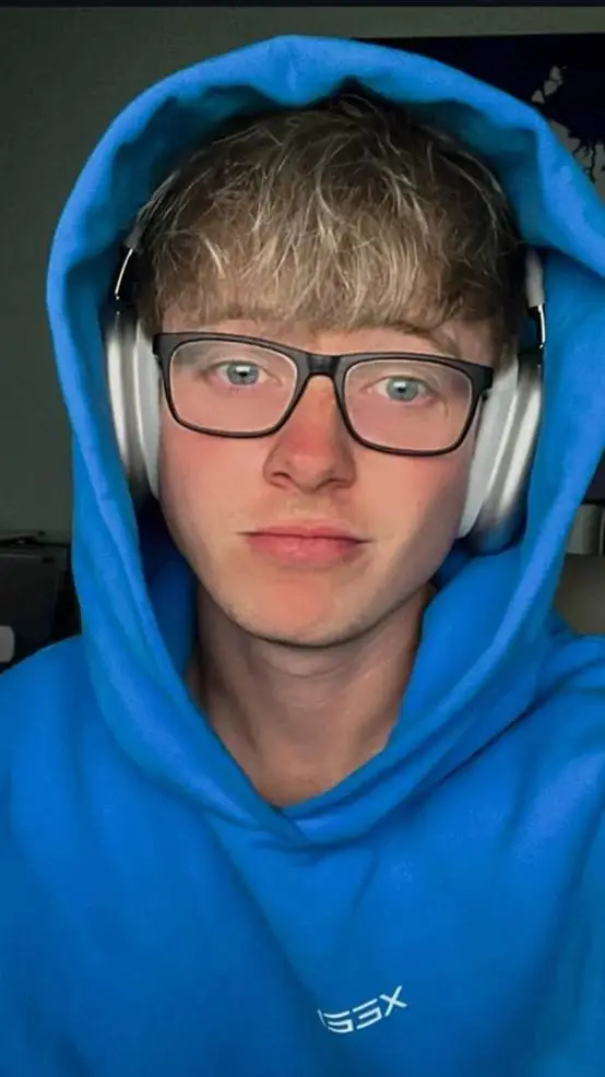 ai character: Sam Golbach  background