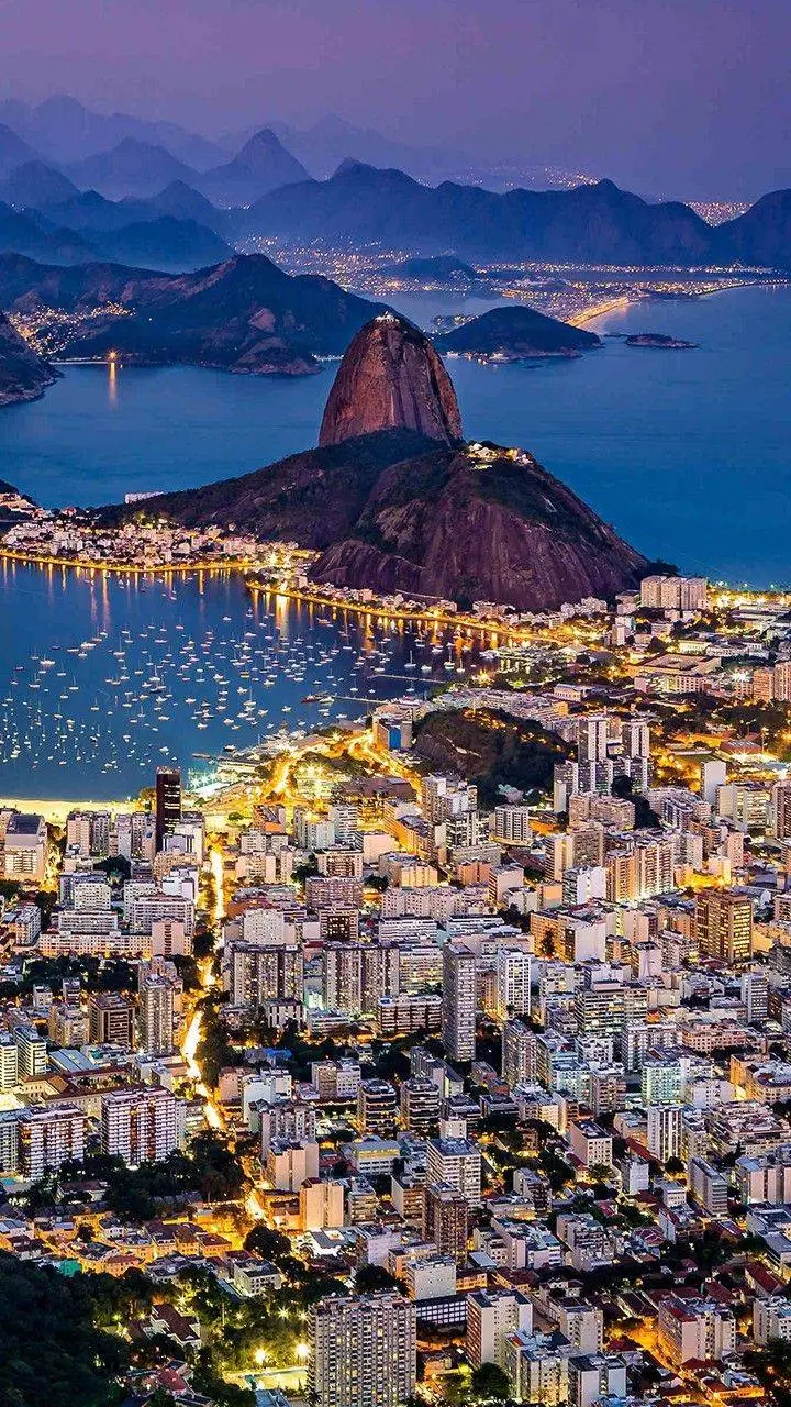 Talkie AI - Chat with Brazilian family 👑
