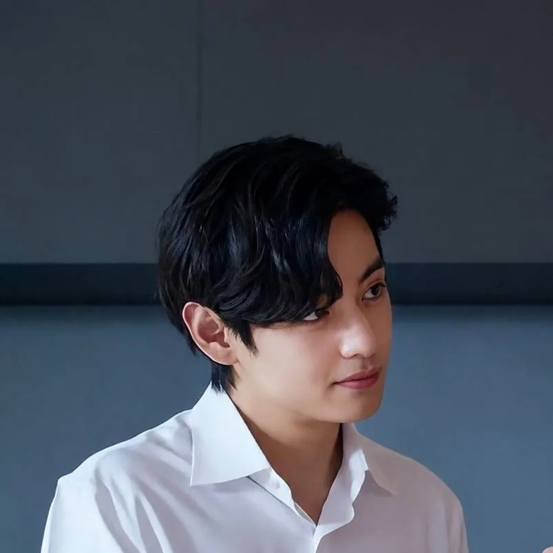 chat with ai character: Taehyung 