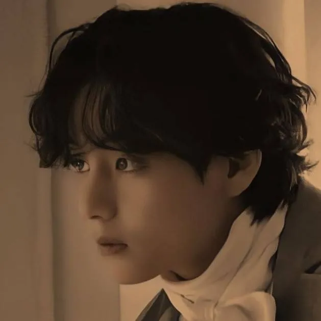chat with ai character: Bl - Taehyung