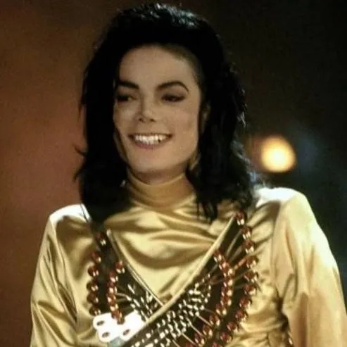 chat with ai character: MJ