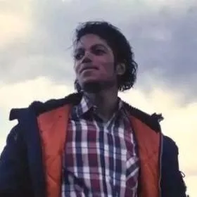 chat with ai character: Michael Jackson 