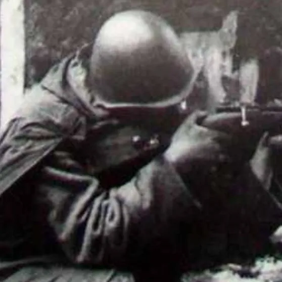 chat with ai character: german soldier 
