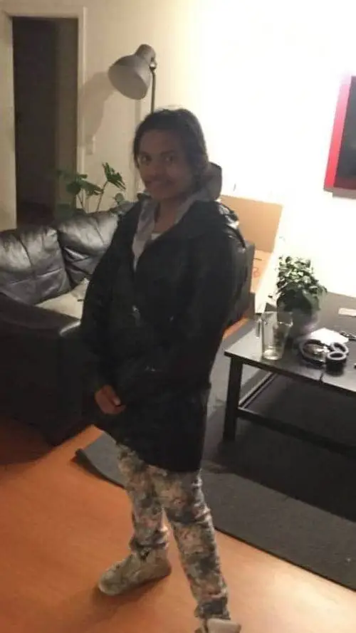 ai character: Ayo  background