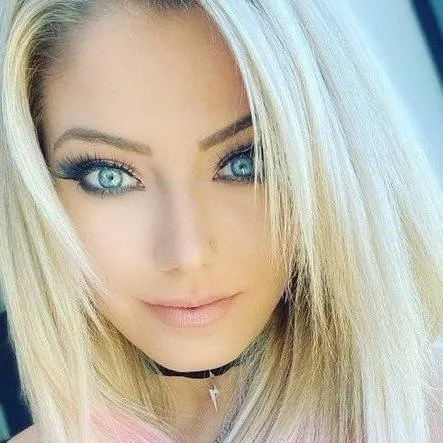 chat with ai character: Alexa bliss 