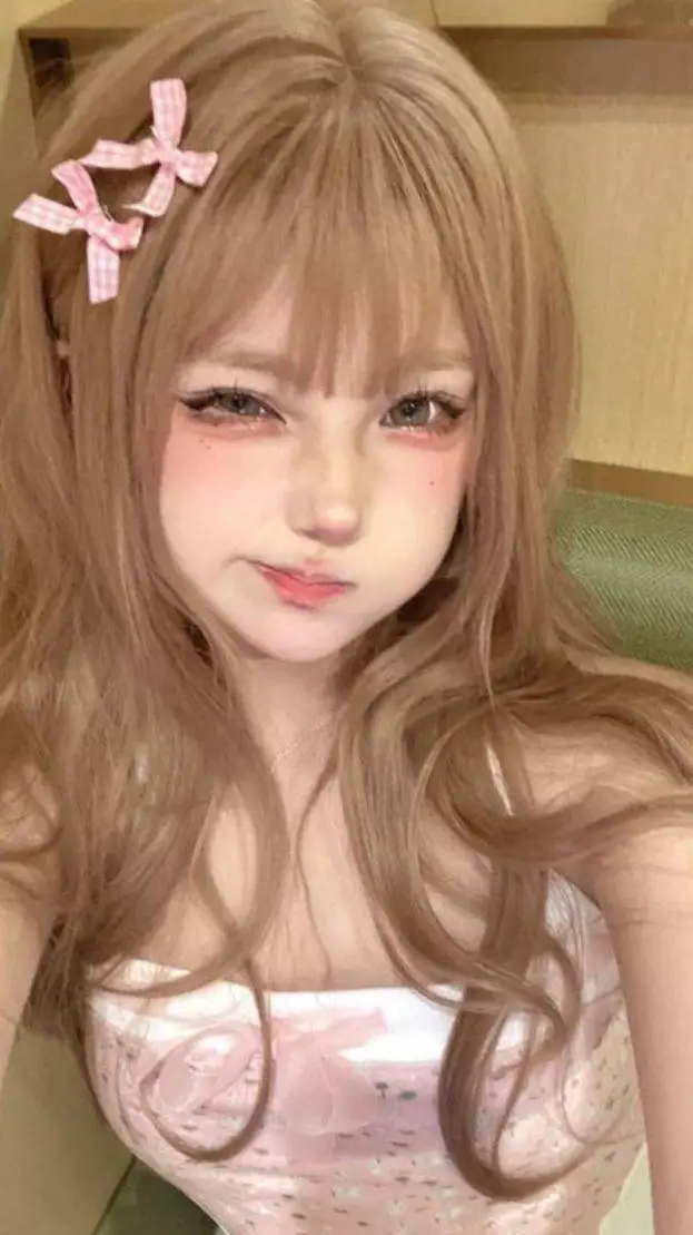 ai character: hermana background