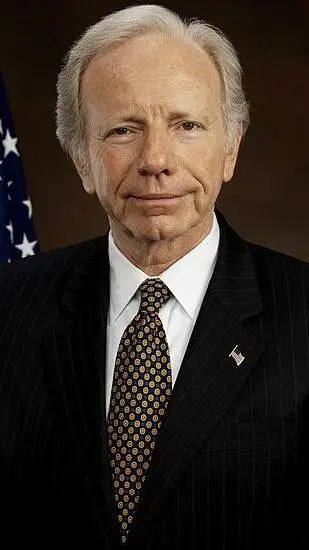 Talkie AI - Chat with Joe Lieberman 